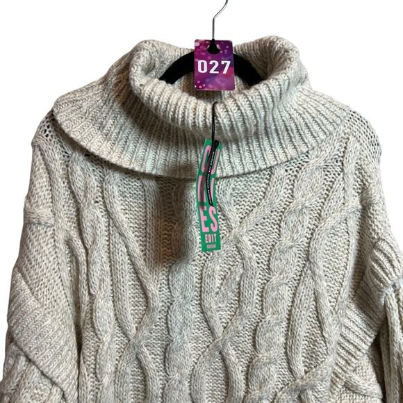 River Island Off-White Cable Knit Turtleneck Sweater - Picture 4 of 10